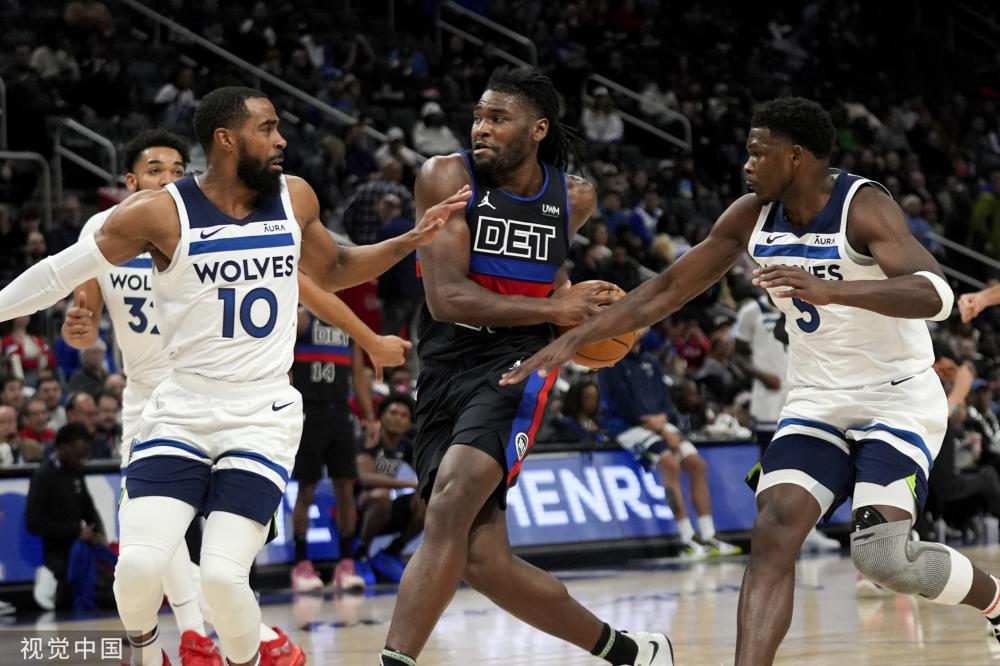 持团队防守 持团队防守