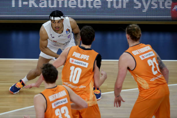 榜上的优势 榜上的优势