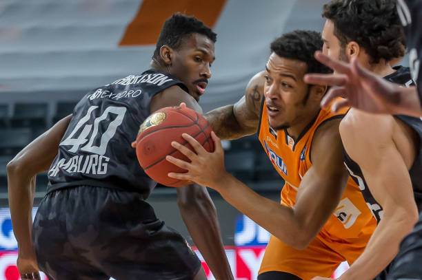 这支球队正 这支球队正